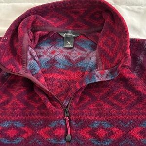 Eddie Bauer Red and Blue Patterned Fleece Pullover